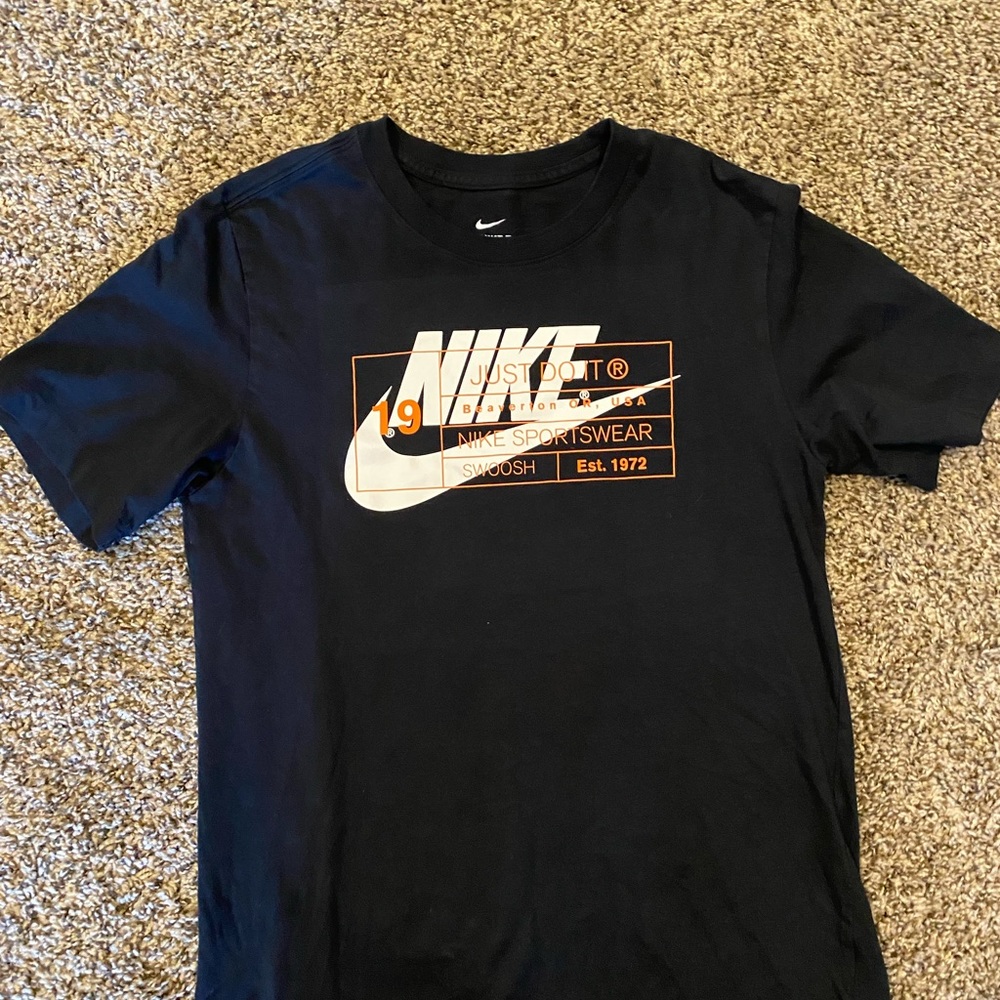 Pac Sun Jeans nike and champion tee